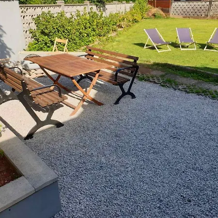Huge Bbq Garden 2, Spacious Flat, Ac, Free Parking 2 Daire *