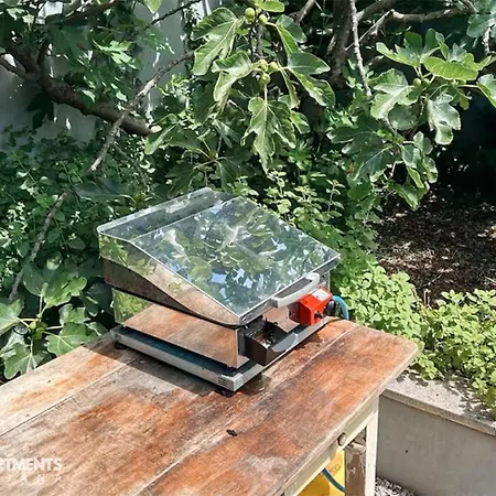 Huge Bbq Garden 2, Spacious Flat, Ac, Free Parking 2 Apartamento