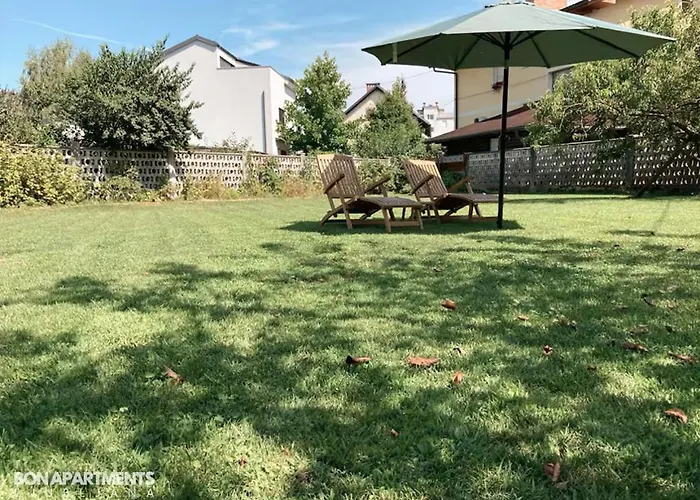 Appartamento Huge Bbq Garden 2, Spacious Flat, Ac, Free Parking 2 *